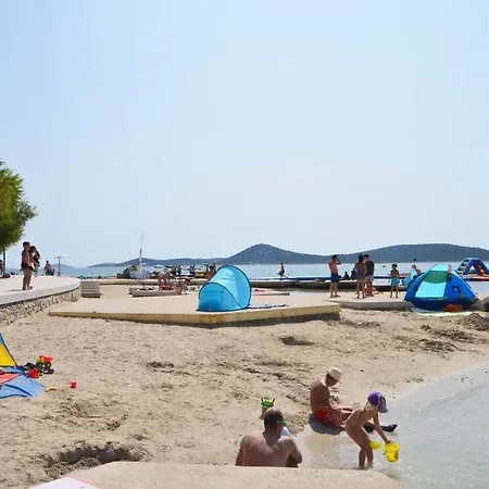 Katka Near Blue Apartment Vodice