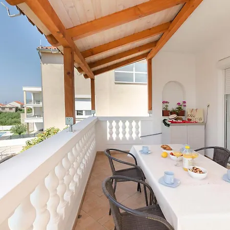 Katka Near Blue Vodice